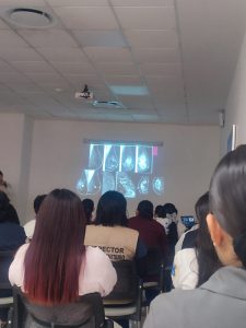 El Aeropuerto de Mérida unido contra el cáncer de mama, realizó un taller a sus colaboradores, para concientizar sobre la prevención y detección temprana de esta enfermedad. 