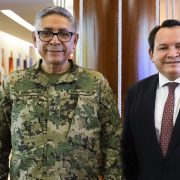 Gobernador Joaquín Díaz Mena y Secretario de Marina se reúnen: Un paso hacia el desarrollo