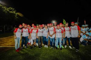 En el evento de inauguración, el parque “Manuel Loría Rivero” de la colonia Nueva Pacabtún fue sede de esta fiesta deportiva. Cecilia Patrón apoya el deporte y presentó la Liga Meridana en un discurso inspirador que resaltó la importancia de brindar a la niñez y juventud espacios deportivos que fomenten valores.