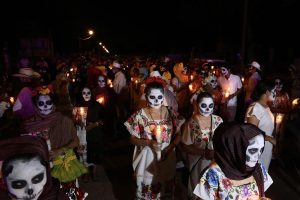 El tradicional Paseo de Las Ánimas, será parte de las festividades gratuitas para celebrar el Hanal Pixán en Mérida 2024. 