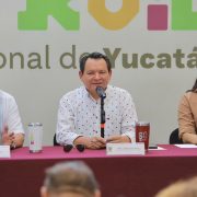Con el objetivo de dar mayor visibilidad a la feria, Díaz Mena impulsa la Feria Yucatán con una campaña de promoción en diversos estados, incluyendo la Ciudad de México.