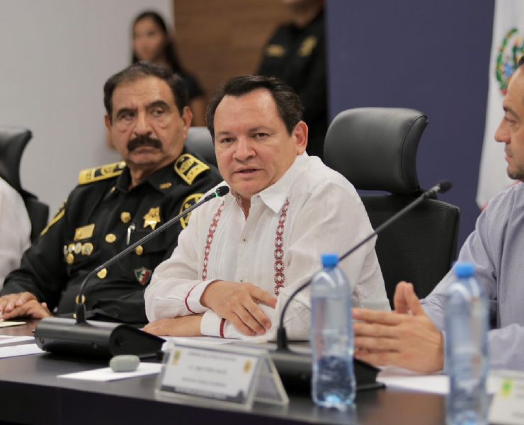 En sesión del Comité de Emergencia del Consejo Estatal de Protección Civil, encabezado por el Gobernador del Estado, Joaquín Díaz Mena, esta tarde se tomó la decisión de reactivar todas las actividades económicas de la entidad.