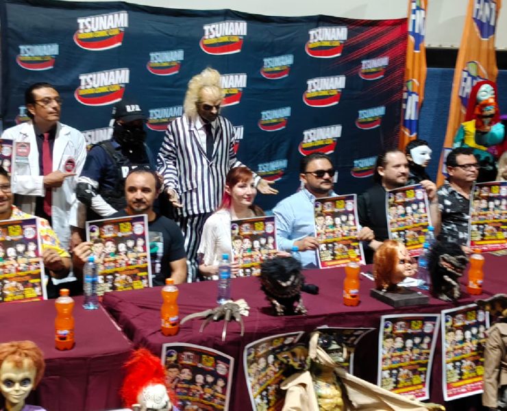 Uno de los atractivos más esperados es la zona exclusiva dedicada a los fanáticos de Harry Potter. Esta sección promete transportarte directamente al mundo mágico, con actividades que van desde talleres hasta concursos de cosplay.