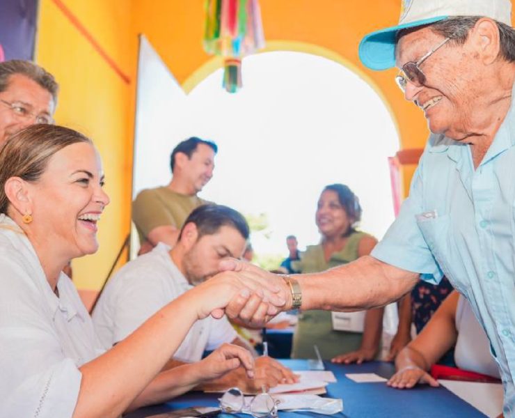 A través del programa “Alcaldesa en tu comisaría”, Cecilia Patrón ha reafirmado su compromiso con las comisarías.
