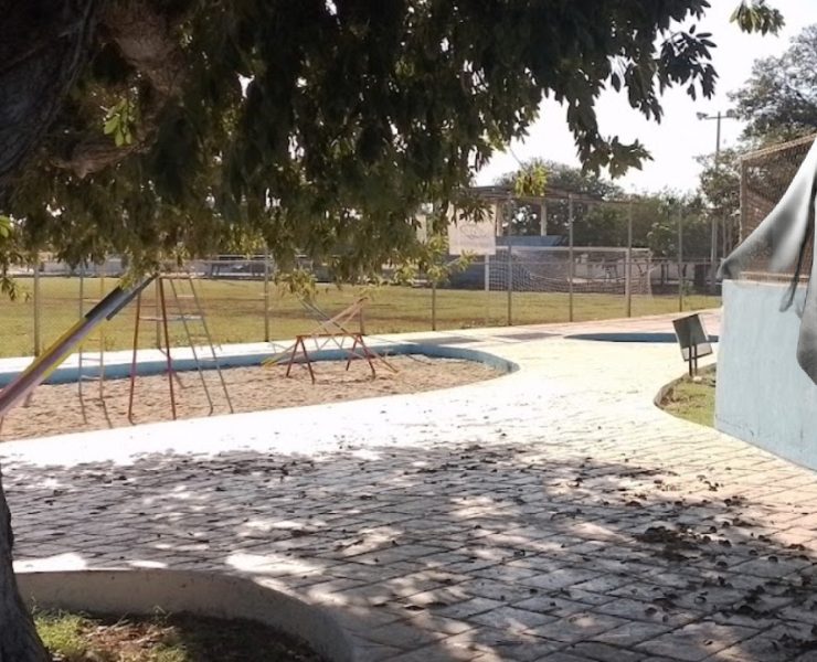 El testigo, que se encontraba a escasos metros del parque, compartió su miedo al escuchar ruidos extraños provenientes de los juegos.