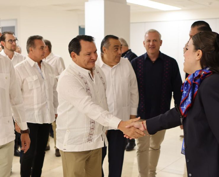 El evento de inauguración concluyó con palabras del Gobernador Díaz Mena, quien destacó la importancia de la conectividad para el desarrollo económico del estado.