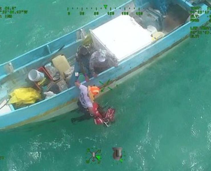 Pescadores yucatecos encontrados con vida tras días desaparecidos