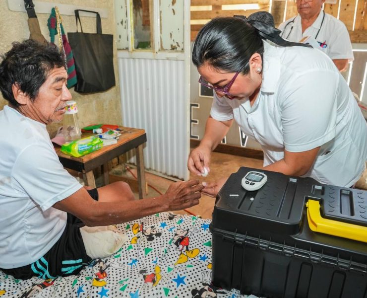 El Centro de Atención Médica de la Mujer, ubicado en Emiliano Zapata Sur II, es otro de los servicios que forma parte del compromiso de Cecilia Patrón con la salud de los meridanos, especialmente enfocado en la atención y el bienestar de las mujeres.