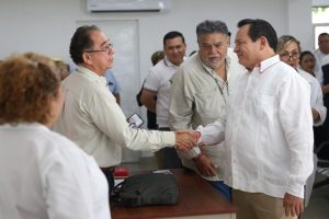 El Gobernador Joaquín Díaz Mena prioriza la salud de los yucatecos y por esta razón, del día de hoy firmó el convenio con el IMSS-Bienestar dando un paso significativo hacia la mejora de la calidad de los servicios en la región.  