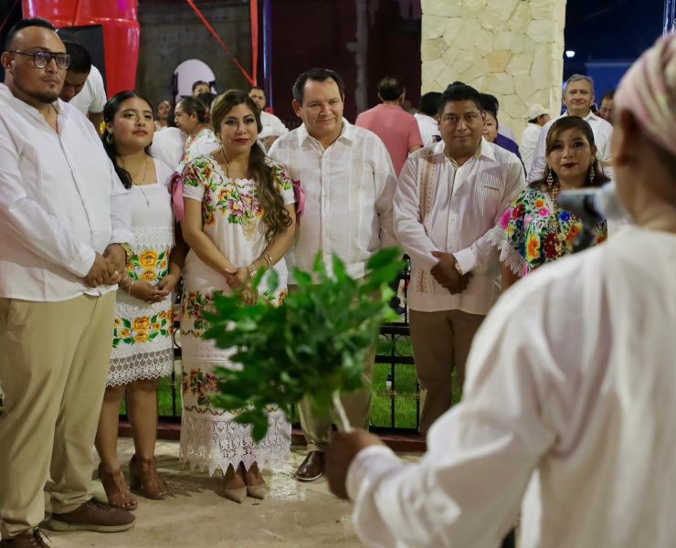 Joaquín Díaz Mena inaugura en Temozón el Primer Festival: Gastronómico, Cultural y artesanal 2024