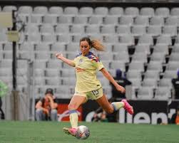 La defensa del América Kimberly Rodríguez, podría ser convocada con la Selección Mexicana Femenil, para el amistoso en Mérida ante Panamá. 