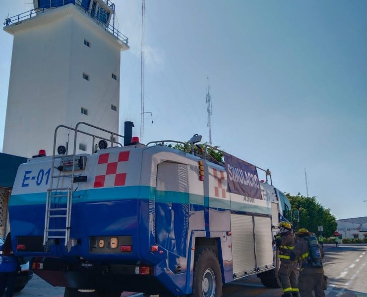 Simulacro de Incendio en el Aeropuerto de Mérida: Seguridad en Acción