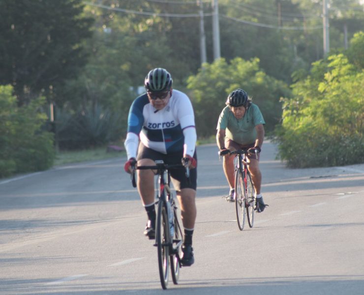 Óscar Carreón brilla como campeón absoluto en histórica carrera de 100 kilómetros