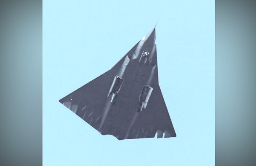 La amenaza china se intensifica: China activa su nuevo avión de combate