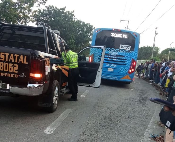 ¡Tragedia por un descuido! Chofer de Va y Ven lesiona la cabeza de un niño en Mérida por negligencia de la madre