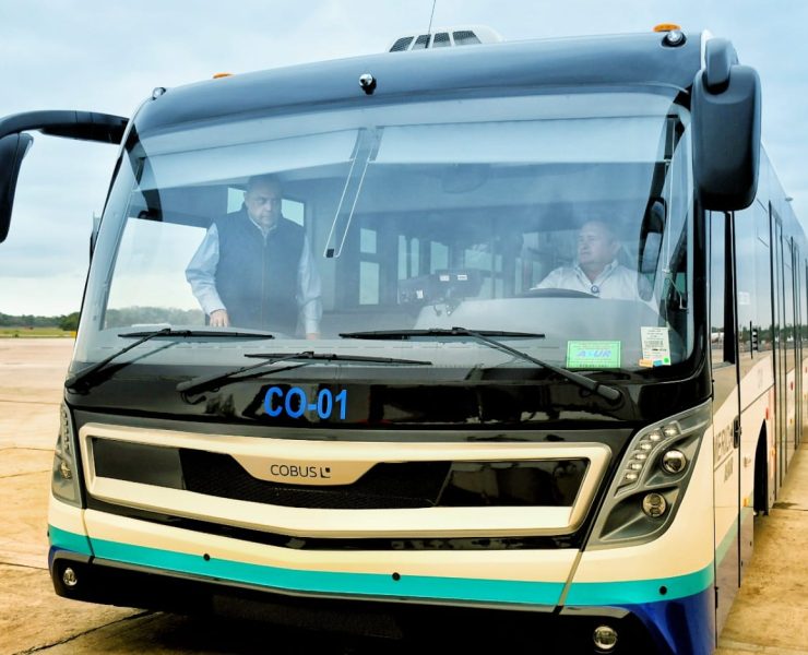 Héctor Navarrete y Oscar Carrillo transforman el Aeropuerto de Mérida con nuevos servicios