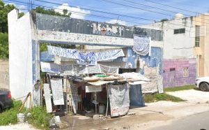 Vecinos y familiares se han unido para apoyar a José Bocanegra tras el incendio que destruyó su hogar. La comunidad está mostrando su solidaridad en estos momentos difíciles.