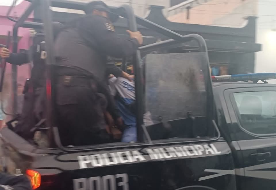 Al menos 10 arrestos en operativo de la Policía Municipal en Progreso