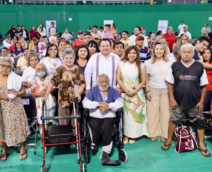 ¡Un gran apoyo! DIF Yucatán entrega 70 aparatos funcionales para movilidad