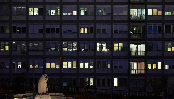 El Papa Francisco mantiene actividad laboral a pesar de su estado de salud