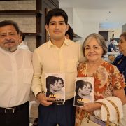 Maestra Rocío Alonso presenta el libro