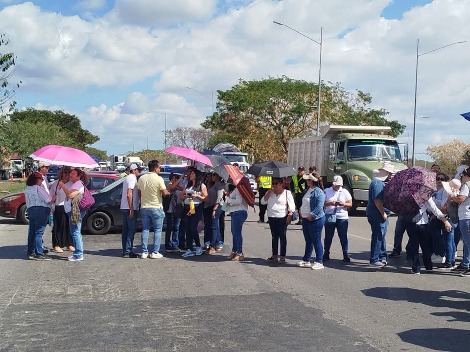 Maestros de Yucatán se suman a la protesta nacional contra la reforma al ISSSTE