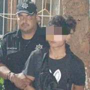 ¡Ladrón con droga en Cielo Alto! Vecinos atrapan al criminal en plena acción