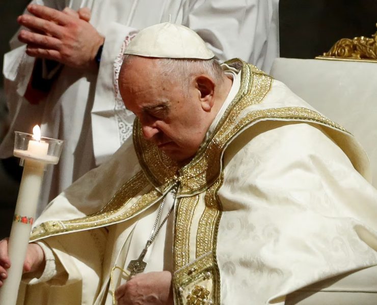 Avanza en su recuperación El Papa continúa Fisioterapia Respiratoria y deja la ventilación Mecánica