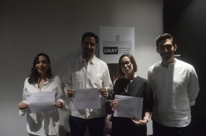 Autoridades de la UNAY y representantes de la Cámara Nacional de la Industria Cinematográfica firmaron un importante convenio en Yucatán, impulsando el crecimiento del cine en la región.