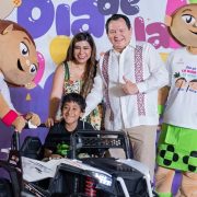 Gran cierre de los festejos del Día del Niño con lucha libre y emociones en Xmatkuil