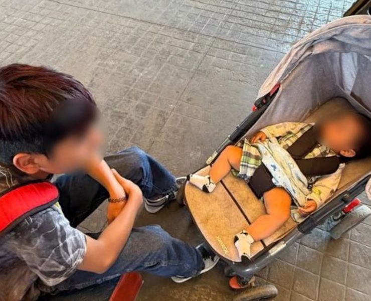 Niño cruza con bebé de 8 meses del Edomex a CDMX buscando a sus papás