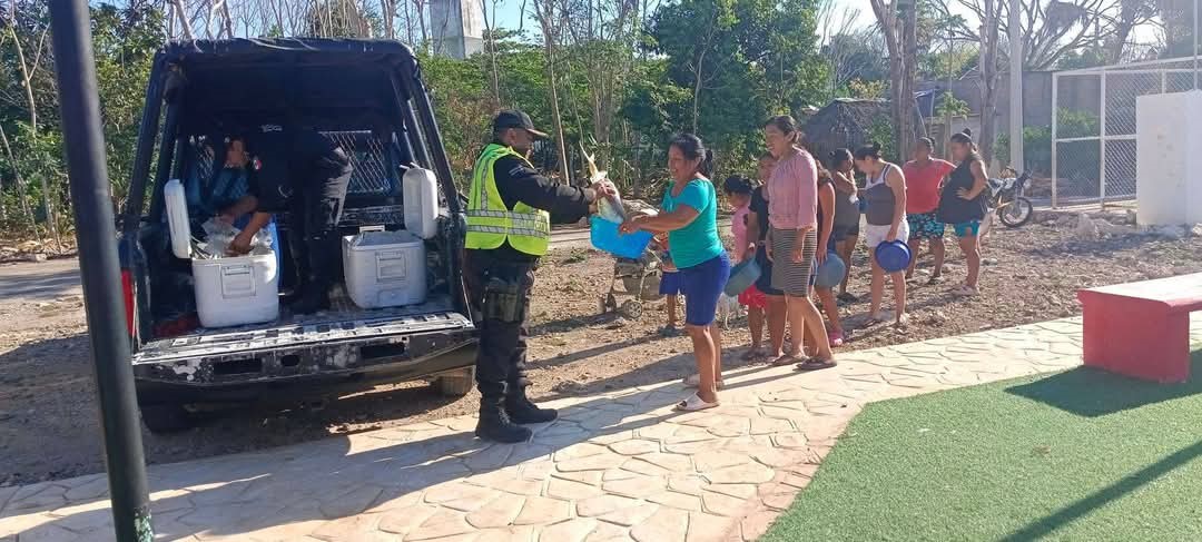SSP entrega a 50 familias de Tzucacab donación de pescado