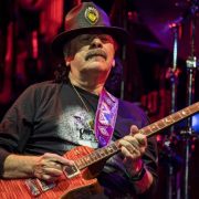 Hospitalizan por deshidratación a Santana, previo a su show en Texas