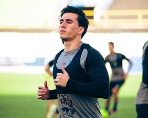 Mineros de Zacatecas entrenan con intensidad, listos para enfrentar a Venados F.C. y buscar la ventaja en el duelo de ida.