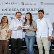 Becas Benito Juárez: Apoyo a Jóvenes Estudiantes en Yucatán