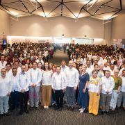 Estudiantes Yucatecos cruzarán fronteras por la educación