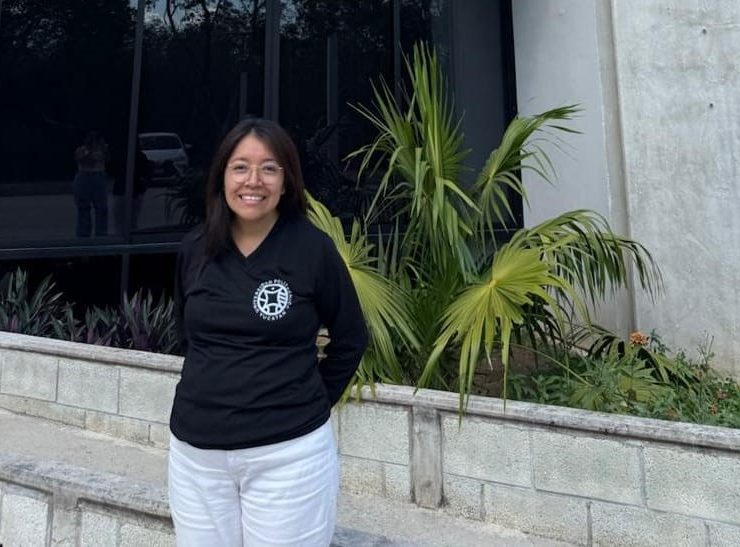 Yucatán avanza en estudios sobre IA: ¡Una joven talento brilla en el Congreso Mexicano!