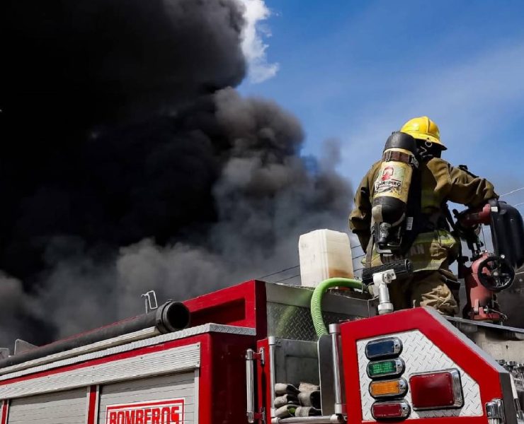 Incendió en Periférico de Mérida fue sofocado tras intensa labor