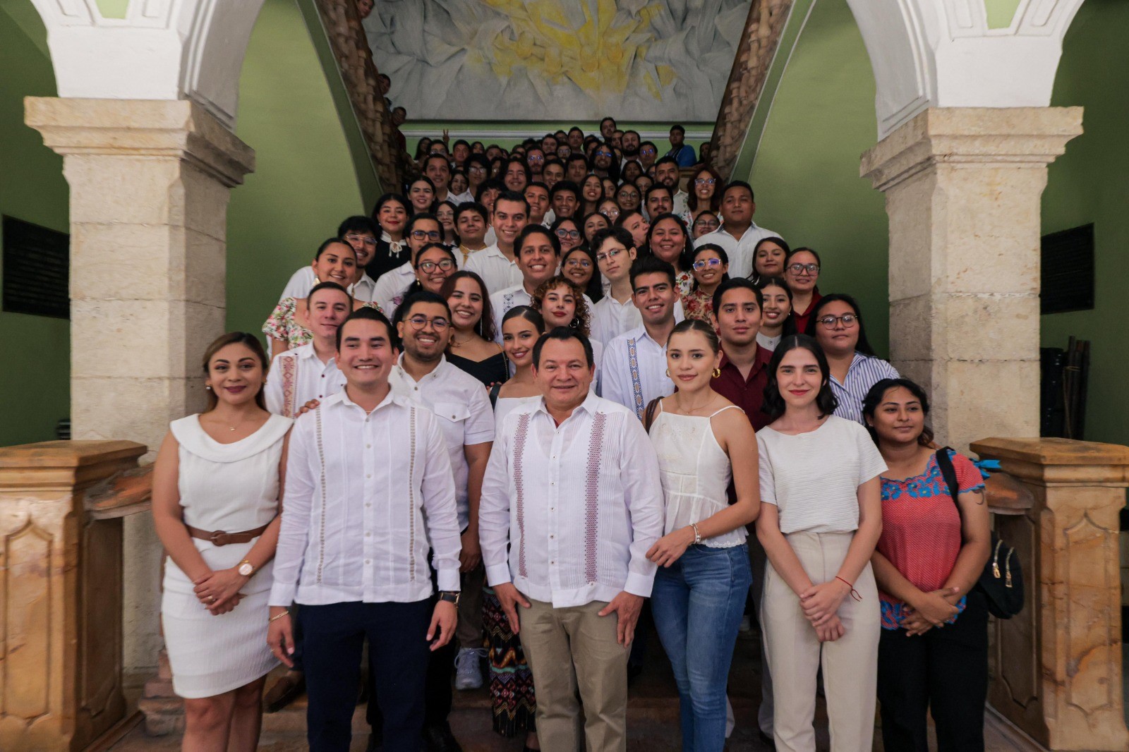 Gobernador Joaquín Díaz Mena lanzó la Iniciativa "Juventudes Renacimiento", que busca abonar a mejorar las condiciones de los estudiantes de educación superior