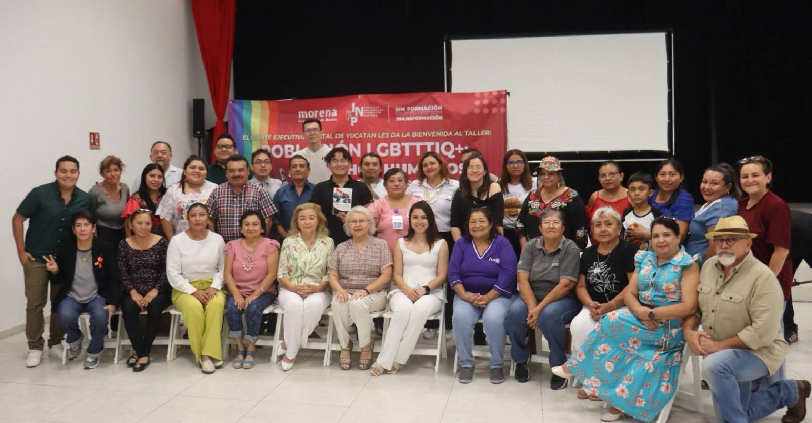 Se realiza el taller “Población LGBTTTIQ+” con gran participación