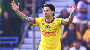 El delantero chileno Víctor Dávila, llegó en el Apertura 2024, como solución para apuntalar la ofensiva azulcrema pero en la liguilla del Clausura 2025, y ante el LAFC, estuvo sin pena ni gloria.