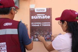 Regidores y secretarios del CEE de Morena Yucatán recorren las calles de Progreso, fortaleciendo la campaña “Súmate a Morena Somos Millones” con diálogo directo y cercanía con el pueblo.