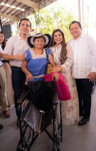 El Gobernador Joaquín Díaz Mena entrega aparatos funcionales que impulsan la autonomía de las personas con discapacidad en Yucatán.