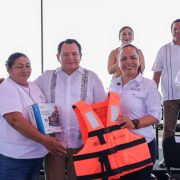 En Yucatán respaldan a pescadoras y pescadores de Progreso