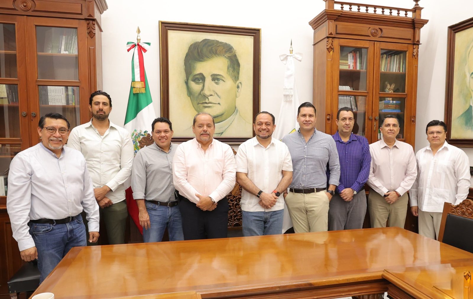 Gobierno del Estado se reunió con los concesionarios del sistema de transporte público Va y Ven