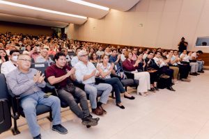 Participantes del diplomado en Formación en Inteligencia Artificial durante la presentación oficial del programa en Yucatán.