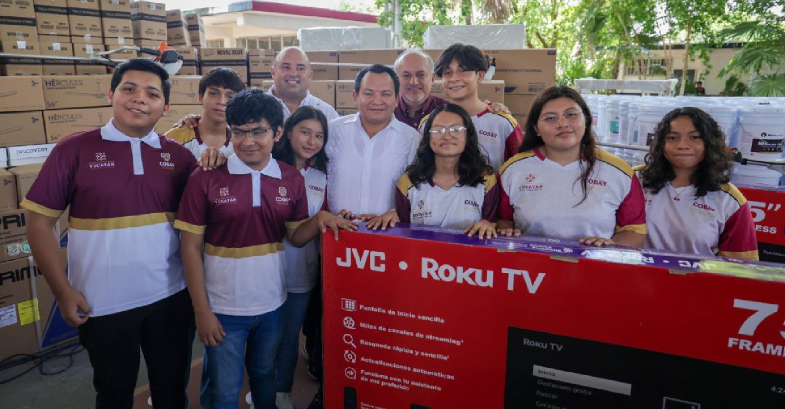 Impulsan el bachillerato en Yucatán con histórica inversión