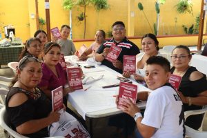 Integrantes del Comité Ejecutivo Estatal de Morena Yucatán participaron activamente en el taller, impulsando la memoria histórica y el liderazgo político.