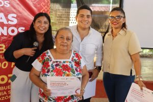 Asistentes al taller en Temozón reflexionan sobre los derechos políticos de los pueblos originarios, reafirmando que Morena refrenda su compromiso con la justicia.