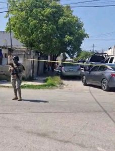 El cateo fue autorizado por un Juez de Control tras una denuncia anónima.